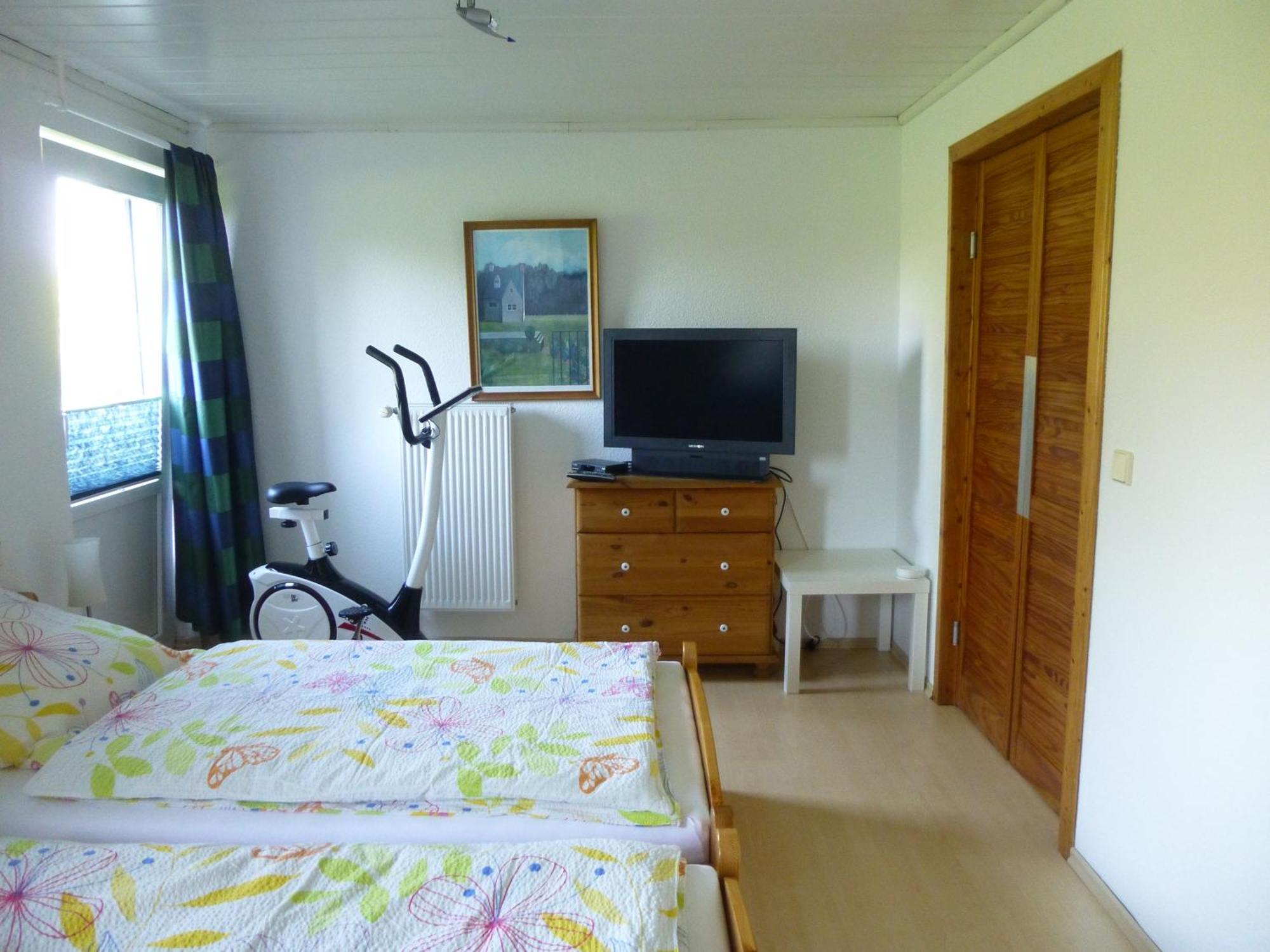 Ferienwohnung Stoeterau - Ebenerdige Fewo Mit Sonnenterrasse Erfde Buitenkant foto
