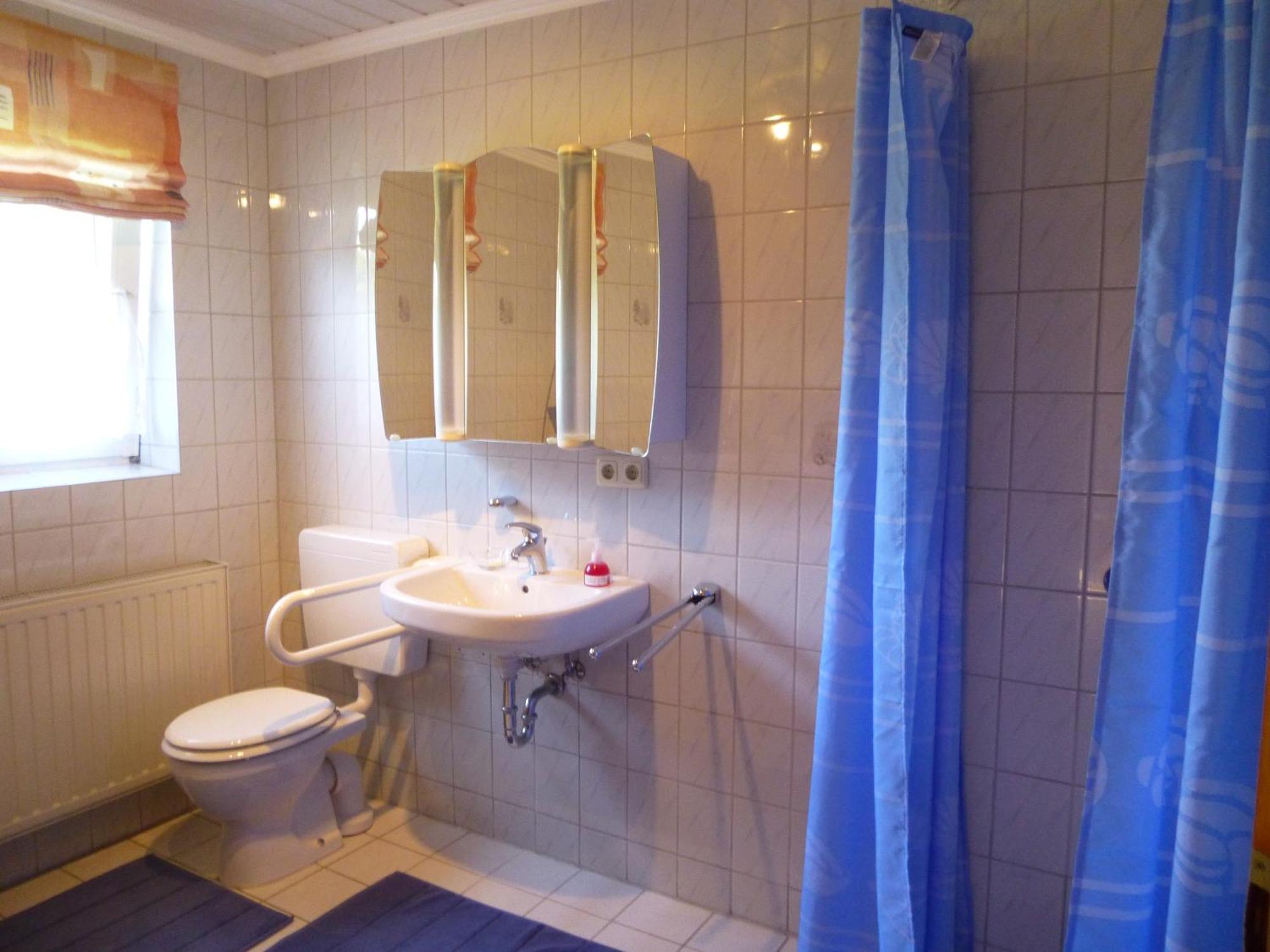 Ferienwohnung Stoeterau - Ebenerdige Fewo Mit Sonnenterrasse Erfde Buitenkant foto